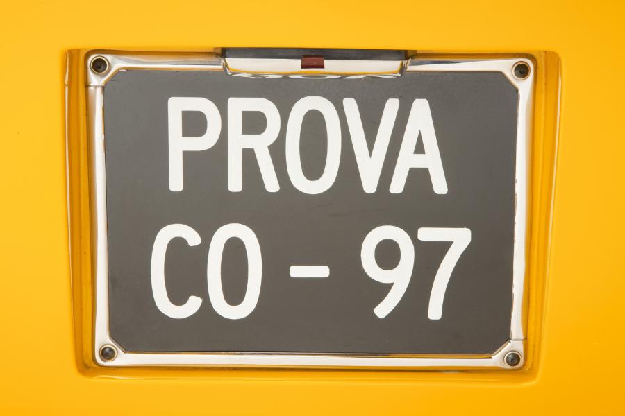 Детали экстерьера Iso Rivolta Daytona 1965 года  (фото 23 из 32)